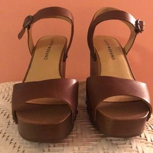 🆕NWOT LUCKY BRAND Brown Wedges